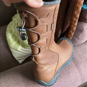 COPY - Keen Winthrop boots